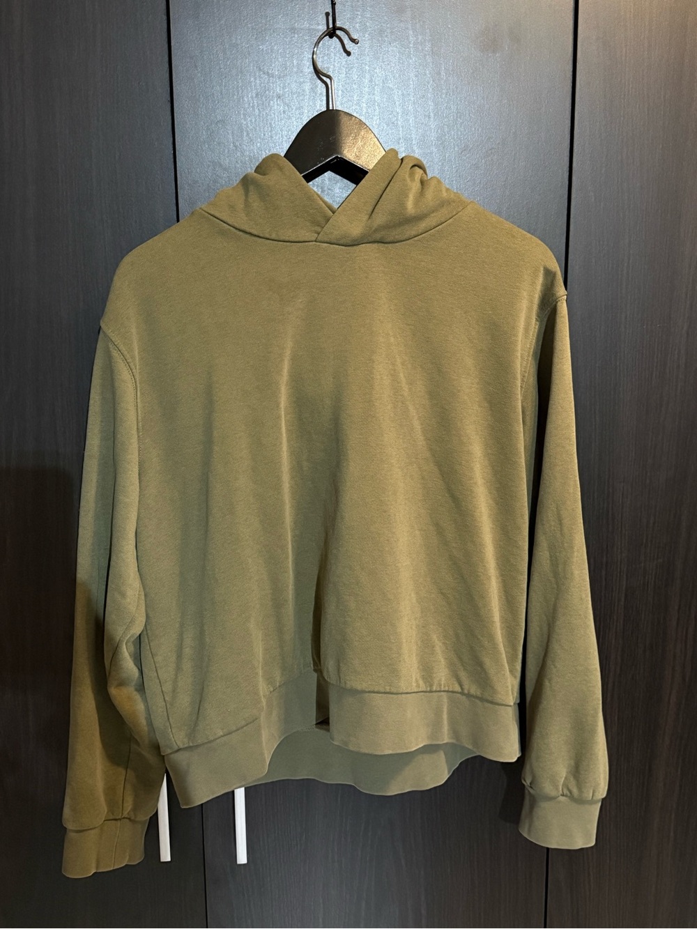 H&M overiszed ropped hoodie - wmns med